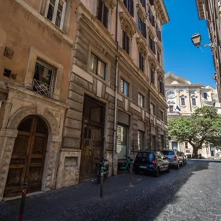 Cartari Apartment *