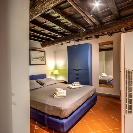 Cartari Apartment *