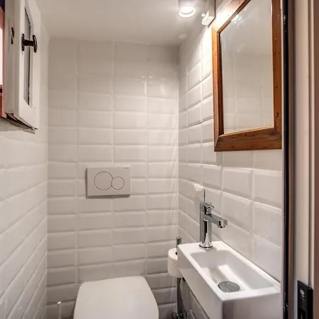 Cartari Apartment Rome